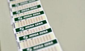 MEGA-SENA: Apostas Brusque e Guabiruba acertam a quadra do Concurso 3.005