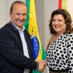 Jorginho Mello se licencia e transmite o cargo para a vice-governadora Marilisa Boehm