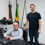 Vice-prefeito Deco Batisti assume interinamente a Prefeitura de Brusque