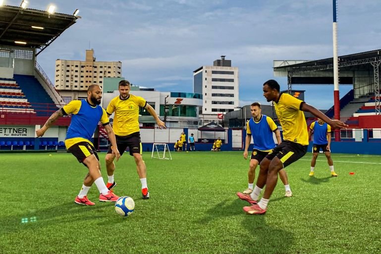 Brusque FC volta aos treinamentos para enfrentar o Paysandu