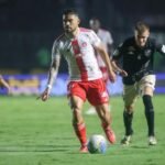 Inter supera Vasco em luta por vaga direta para a Libertadores