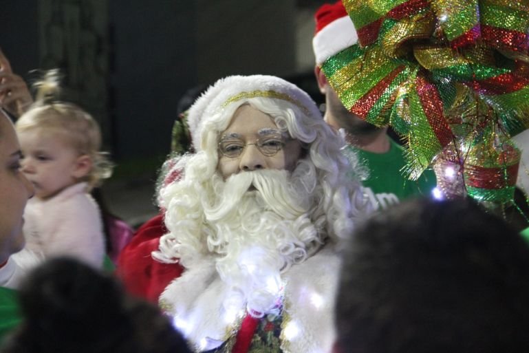 Luzes, Papai Noel e Camerata: veja como será o Natal em Brusque