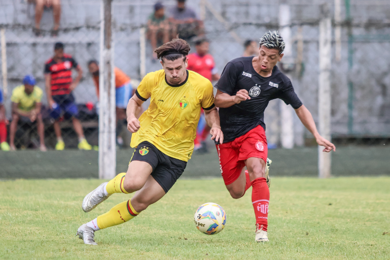 Brusque empata no jogo-treino contra o Hercílio Luz