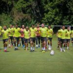 Brusque realiza último treino antes do Clássico do Vale