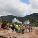 Entidades visitam obras na ponte do Maluche e na avenida Beira Rio