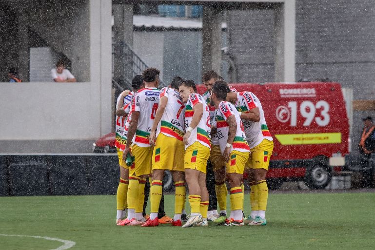 Jogadores do Brusque FC não treinaram em protesto por salários atrasados