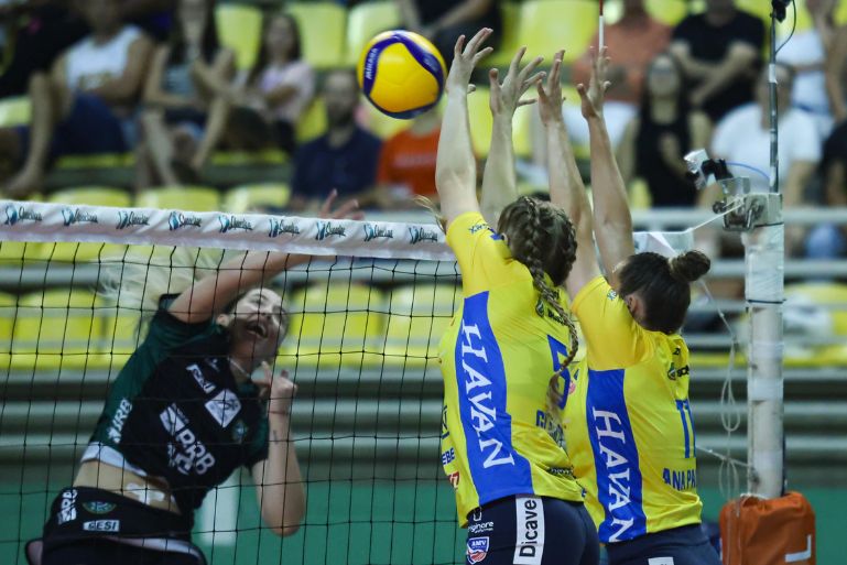 Abel Moda Vôlei perde para o Brasília por 3 sets a 0 na Arena Brusque