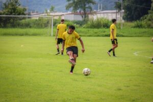 Brusque realiza último treinamento antes do jogo contra o Figueirense