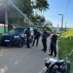 Agente penitenciário é libertado após oito horas como refém no presídio da Canhanduba em Itajaí