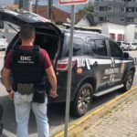 Polícia Civil cumpre prisão de homem condenado por dirigir sem habilitação em Brusque