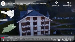 Fórum de Brusque foi o primeiro do estado a adotar o estilo enxaimel em sua construção; veja o vídeo