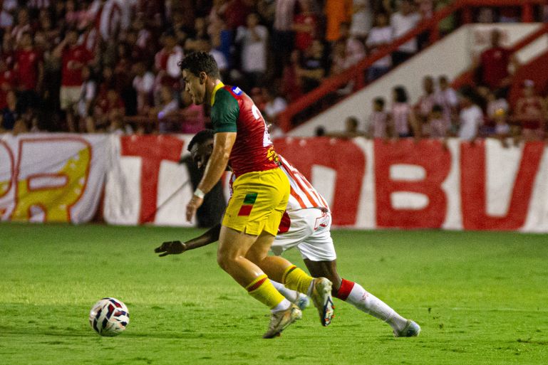 Brusque empata sem gols com o Náutico fora de casa e segue invicto na Série C