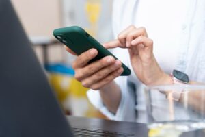 Núcleo de Imobiliárias da ACIBr promove palestra gratuita sobre WhatsApp Business para corretores