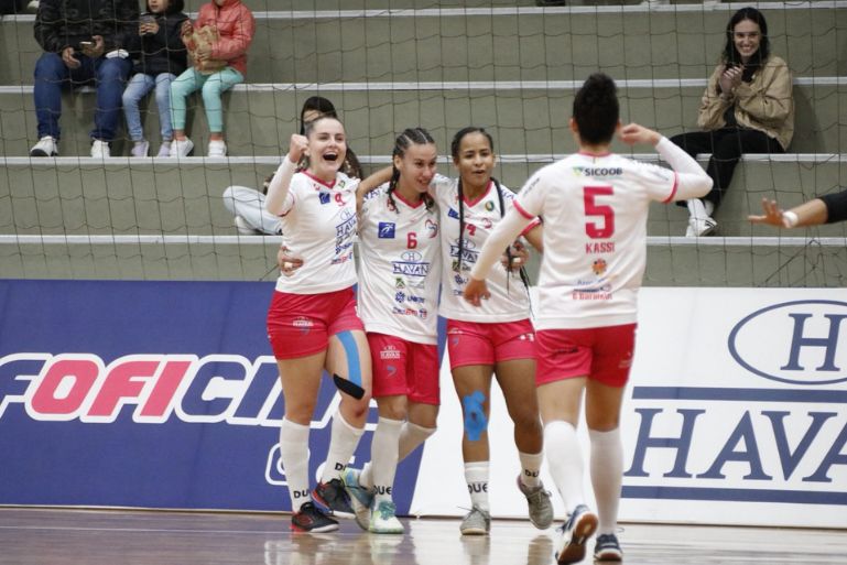 Barateiro Havan Futsal vence o São José e segue invicto em casa pela Liga Feminina de Futsal