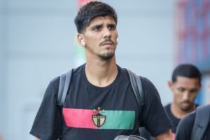 Elenco do Brusque FC falta ao treino em solidariedade a Pollero que está com salários atrasados