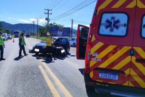 Motociclista morre após colisão entre moto e carro em Gaspar