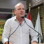 Situação da frota de ônibus escolares leva o vereador Rogério dos Santos à tribuna