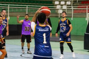 Basquete, vôlei, bocha e sinuca agitam os Jogos Comunitários de Brusque
