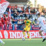 Brusque estreia uniforme, pressiona, mas fica no 0 a 0 com o Tombense