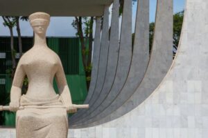 STF suspende julgamento sobre revisão da vida toda
