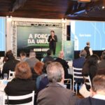 25º Almoço de Ideias reúne autoridades e empresários para palestra com presidente da Docol