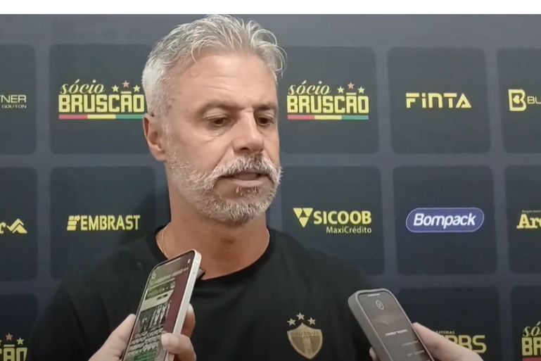 Felipe Gouveia assume responsabilidade por goleada sofrida diante do Confiança (SE)