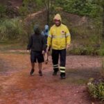 Dois homens são resgatados após se perderem em trilha no litoral catarinense