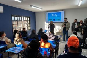 Primeira aula para condutores de autopropelidos apresenta grande adesão em Brusque