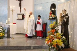 Comunidade Santo Antônio celebra seu padroeiro