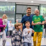 Luciano Hang recebe visita do ator Julio Rocha e família, em Brusque (SC)