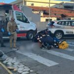 Motociclista morre após colisão em alta velocidade com carro em Itajaí