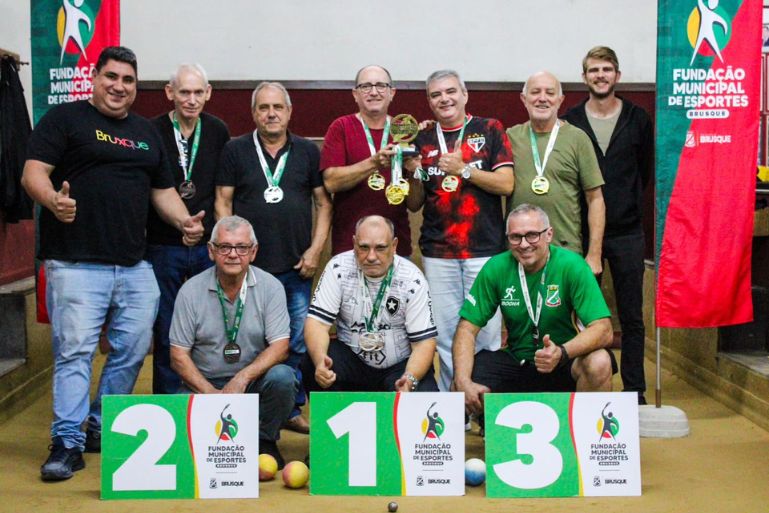 Bocha define campeão e basquete têm noite de grandes duelos nos Jogos Comunitários de Brusque