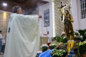 80 anos de fé e história: Comunidade São João Batista celebra jubileu com missa solene