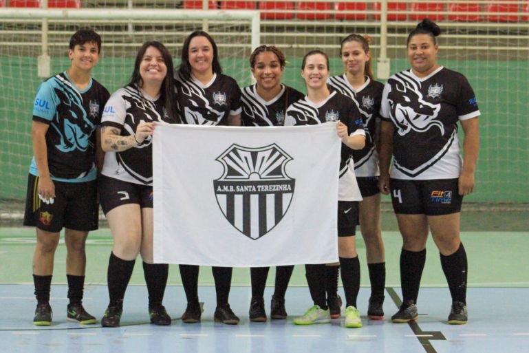 Terça de grandes jogos nos Comunitários de Brusque