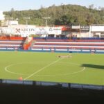 Gramado do Estádio Augusto Bauer não atende exigências para a próxima temporada