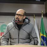 Pedro Correa comenta os protestos de universitários da Univali contra o APAS