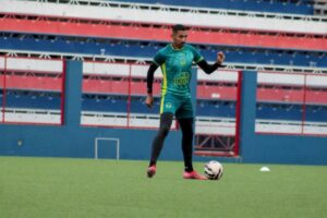 Brusque FC realiza treino no estádio Augusto Bauer