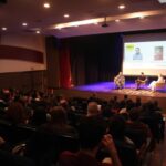 Liderança positiva e emoção no varejo foram temas de palestra em Brusque