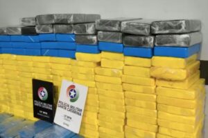 Casal é denunciado por tráfico após apreensão de quase 200 kg de drogas em Balneário Camboriú