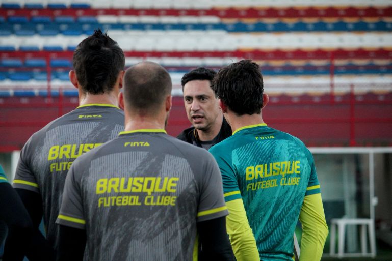 Brusque encerra preparação contra o CSA