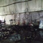 Incêndio atinge indústria e consome parte do galpão em Rodeio