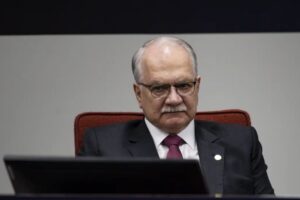 Fachin toma posse na presidência do STF nesta segunda-feira