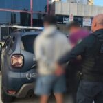 Bêbados são presos após agredir gari em Balneário Camboriú