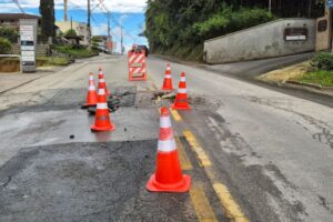 Rompimento de tubulação afeta abastecimento de água em Dom Joaquim