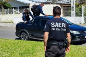 Criança de 2 anos morre esfaqueada no pescoço em Balneário Gaivota