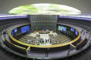 Fux defere pedido para manter número de deputados nas eleições de 2026