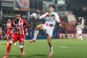 Brusque pressiona, mas perde para o Náutico pela segunda fase da Série C