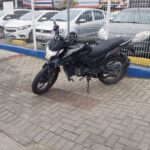 Colisão entre carro e moto mobiliza o Corpo de Bombeiros no Bairro Santa Rita