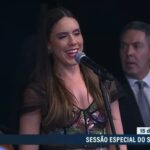 Cantora de Brusque, Bia Barros, participa de Sessão Solene Especial no Senado; veja o vídeo