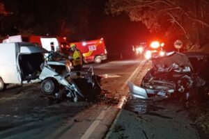 Motorista morre após colisão e polícia encontra quase R$ 8 mil sob banco do carro em SC
